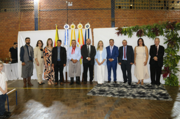 Foto - POSSE DOS VEREADORES, PREFEITA E VICE-PREFEITO