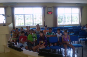 Foto - Visitação de Estudantes na Câmara de Vereadores em 18/03/2010.
