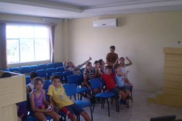 Foto - Visitação de Estudantes na Câmara de Vereadores em 18/03/2010.