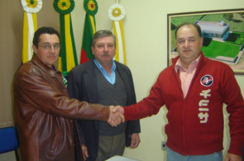 Prefeito Sr. ...